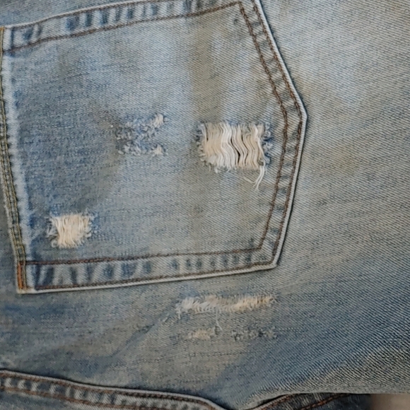 💚Saint Morta Men's distressed Denim Shorts - Picture 5 of 6